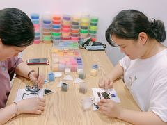 -花栗创意手工馆·小戏拼豆店