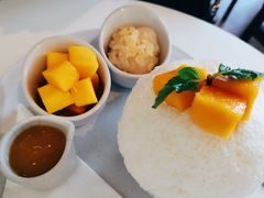 -Cheevit Cheeva(Sirimangkalajarn)