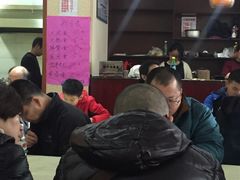 -小龙大肉面馆