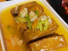秘制鸡汁豆腐-隔壁老王·家常云南菜(花巷店)