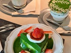 -luutosa  cafe & tea 鹿兔山