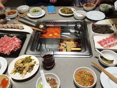 -海底捞火锅(宝龙广场夜宵主题店)