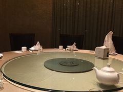 -八府香鸭·啫啫煲(华山路店)