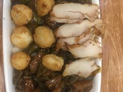烤肉鱼丸饭-齐品达烤肉饭(百联美食城店)