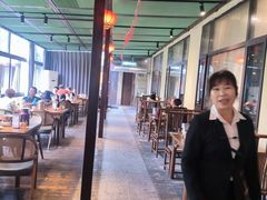 -湘力力小院·鱼汤泡饭(枫林路店)