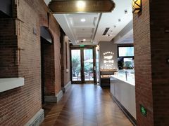 -潮一不贰·法式甜品·生日蛋糕·西式简餐(外滩店)