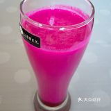 看看这几张色彩鲜艳的照片像什么饮料而已