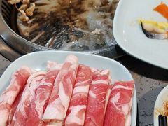 -金滏山烤肉·海鲜·火锅自助餐厅(襄阳万达店)