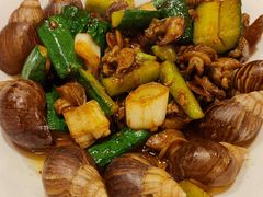 -霄汉牛三鲜湖北砂锅菜(万松园2店)