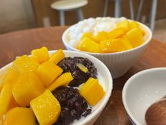 芒果白雪黑糯米-小团圆糖水铺(襄阳南路店)