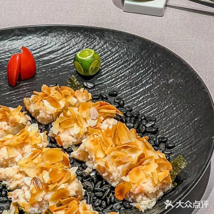 “只要jiao”嘦大肚皮｜吃这家店还能学会个生僻字