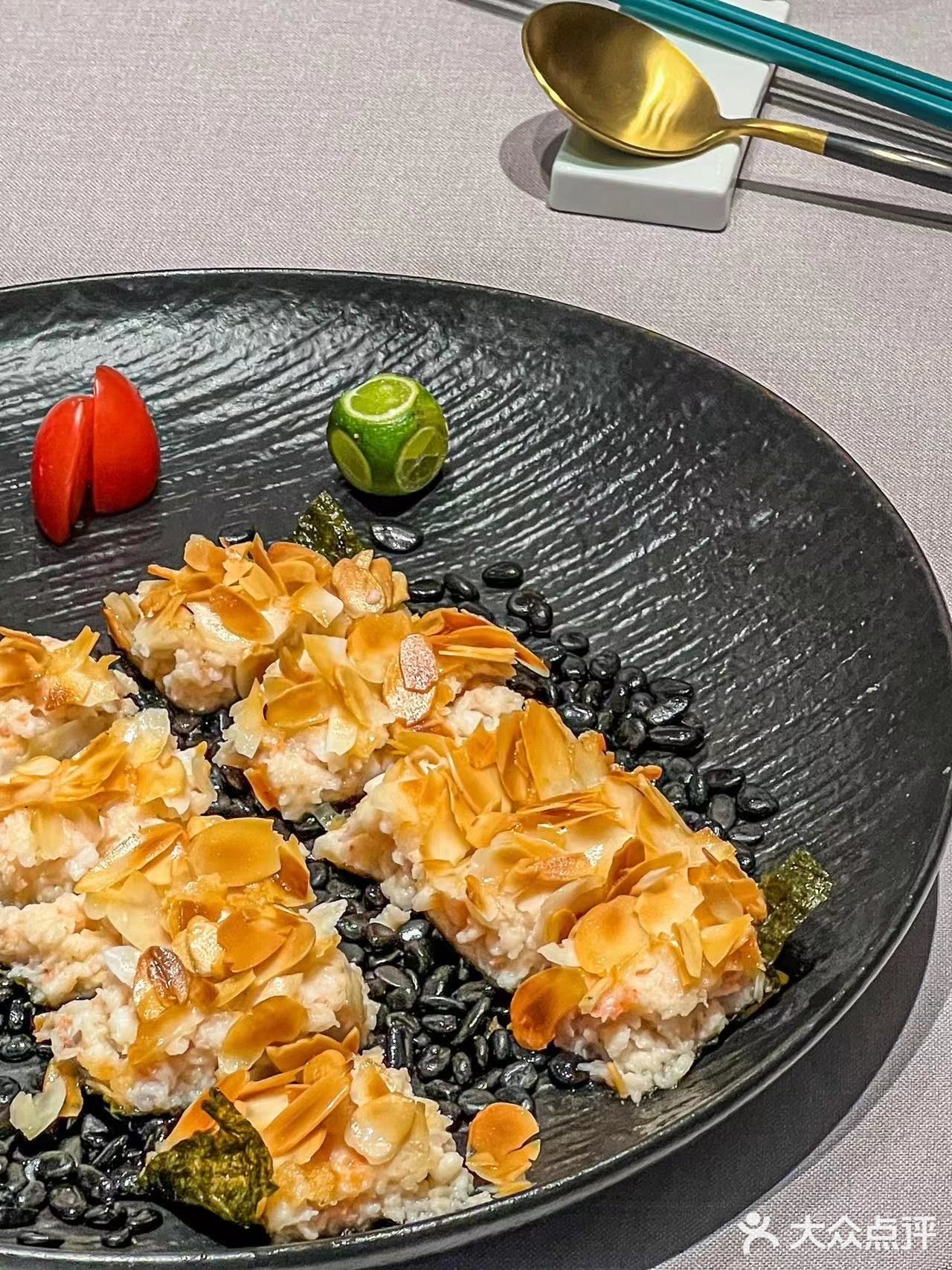 “只要jiao”嘦大肚皮｜吃这家店还能学会个生僻字