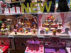 -泡泡玛特POPMART(天环购物中心店)