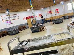 大堂-夏家大锅台炖鱼馆
