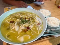 -酸小七(国华广场店)