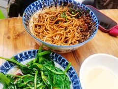 -素椒杂酱面(油篓街店)
