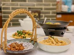 -围龙屋客家食府(福田店)