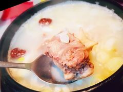 -益百岁牛尾汤(香山路店)