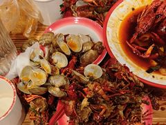 -冶建镜子·老南昌大排档·江西虾王(总店)