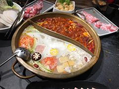 -沸炉重庆老火锅(军事博物馆店)