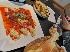 -万重锦·人文川菜馆(骡马市店)