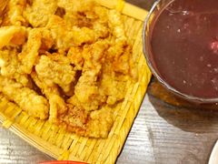-爆炸头阿姨小四川正宗川味小吃(无任何分店)
