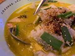 清新柠檬酸菜鱼-胡桃里音乐酒馆(四道口店)