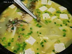 -土砂锅生态山庄·非遗砂锅雅鱼