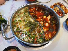 -德林酸菜鱼火锅(南丹店)