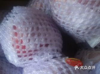 这两天都降价了。但是也不来买的太多了，冰箱放不下