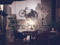 -84那年咖啡馆(李沧万达店)