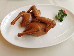 烤乳鸽-利苑酒家(金宝店)