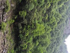 -燕子河大峡谷天坑仙境