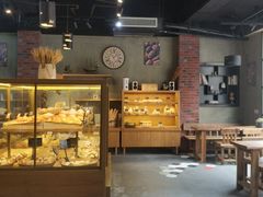 -啊噗吐呦现场烘焙(麦凯乐店)