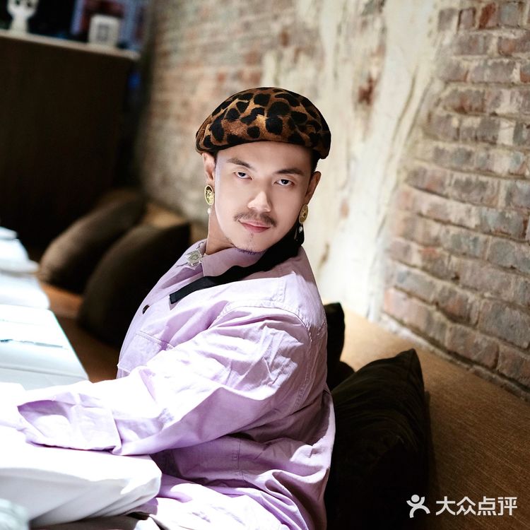 会是喜欢的惠灵顿男生吗？