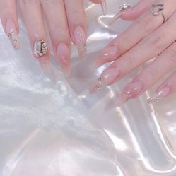 -悦指间美甲美睫