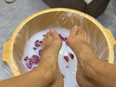 -郑远元专业修脚房(宣化路店)