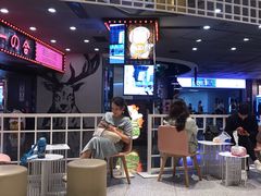 -奈雪的茶(湖滨银泰in77C区PRO店)