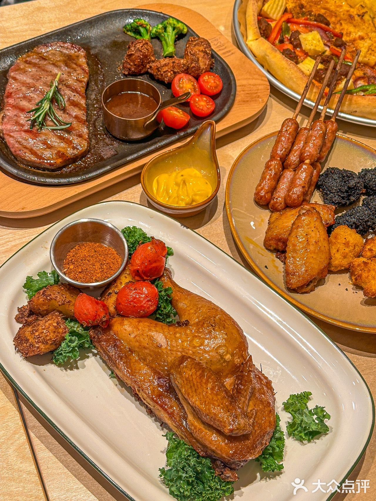 武汉！榴莲脑袋闭眼冲👀的披萨店！