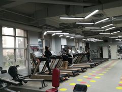 -CXFIT 陈徐健身工作室(凯旋店)