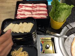 -烤路里·韩国品质自助烤肉(石路天虹4号店)