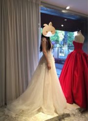 点击看大图 -觅白婚纱礼服馆