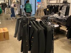 -ZARA(恒隆广场店)