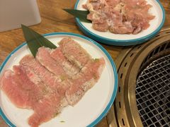 -炼火烤肉店