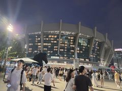 -上海体育场