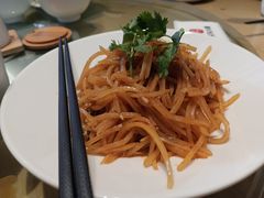 -关东小磨东北菜(上海长风大悦城店)