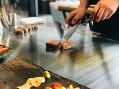 -丽思卡尔顿·炙焰·铁板烧餐厅