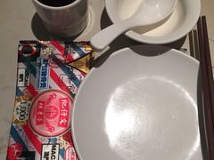 -肥仔文澳门猪骨煲(南京西路店)