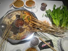 -佰人王串串香火锅(洋珠巷店)
