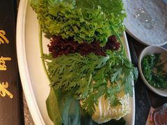 -老牌坊云南鱼豆花火锅(哈西万达店)
